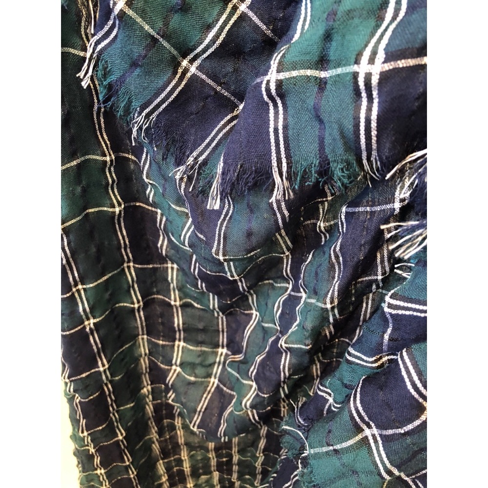 Throw Scarf - Picture 2 of 2